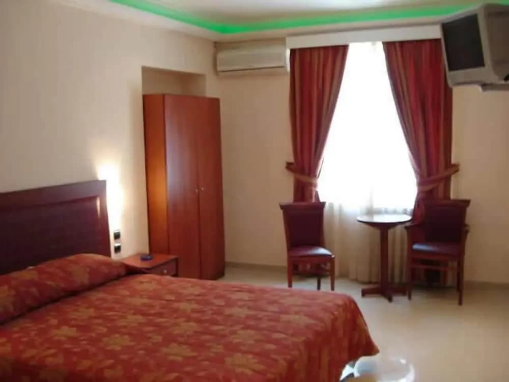 Theoxenia Hotel - photo 3