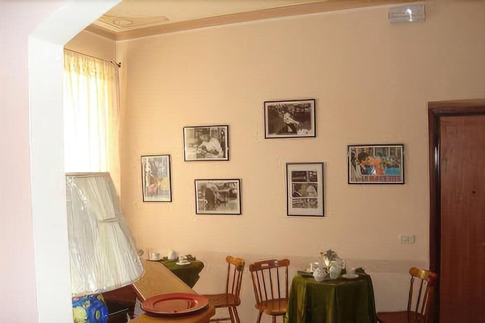 La Dolce Vita Romana bed and breakfast - photo 20