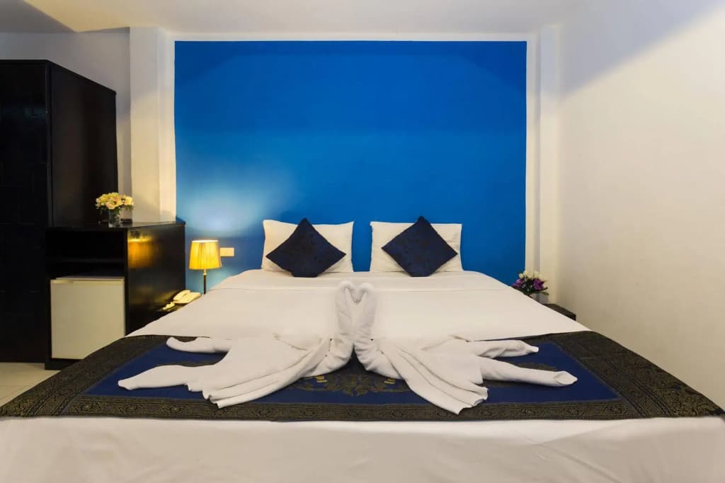Long Beach Hotel Patong - photo 7