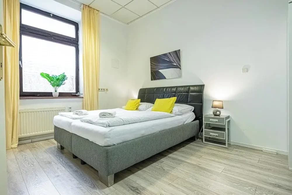 Spacious 1BR Apartment Long Stay - photo 11