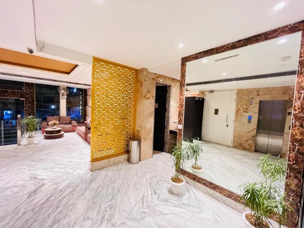 Treebo Hotel Banz - photo 11
