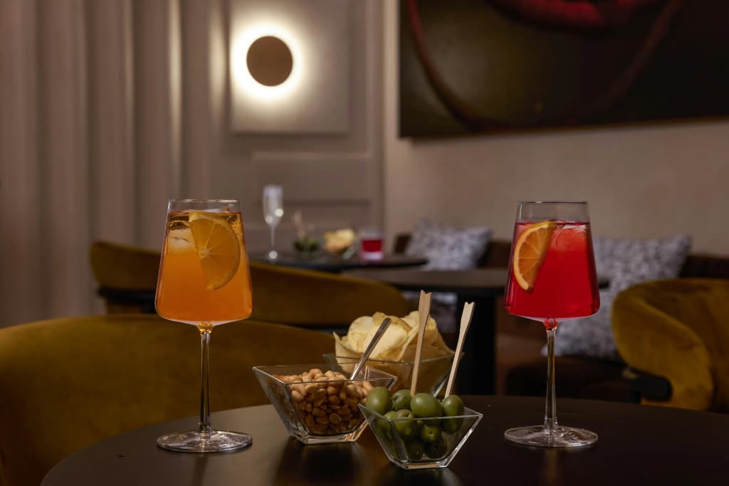 Borghese Contemporary Hotel - photo 23