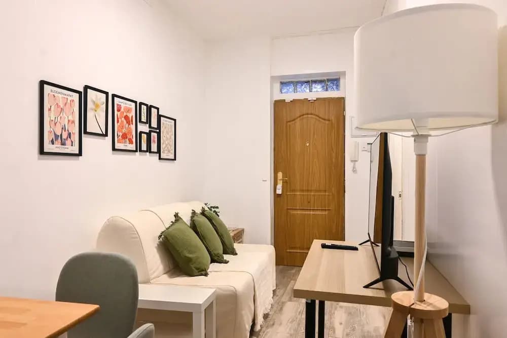M Aalb230 Coqueto Apartamento de dos Dormitorios - photo 1