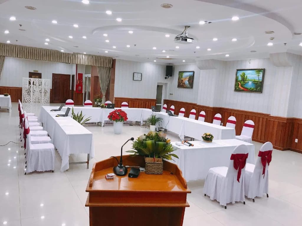 Bien Vang Hotel Danang - photo 8