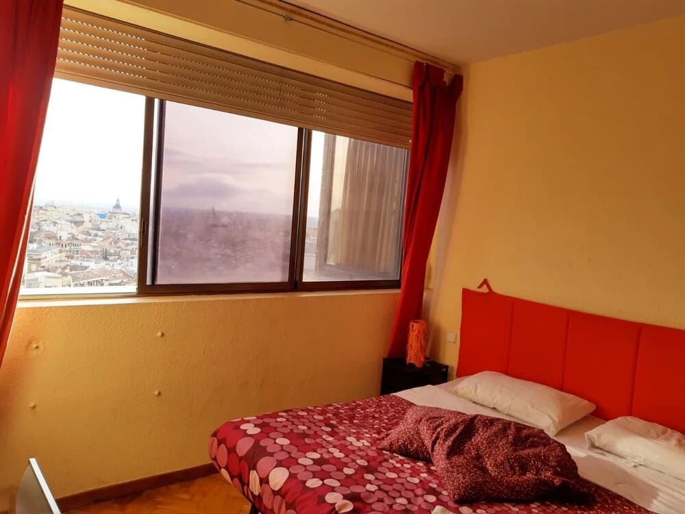 Santo Domingo Apartment Madrid - photo 10