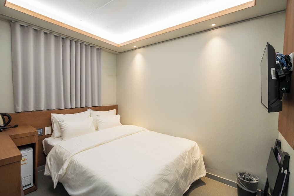 The Square Hostel Jongno - photo 7