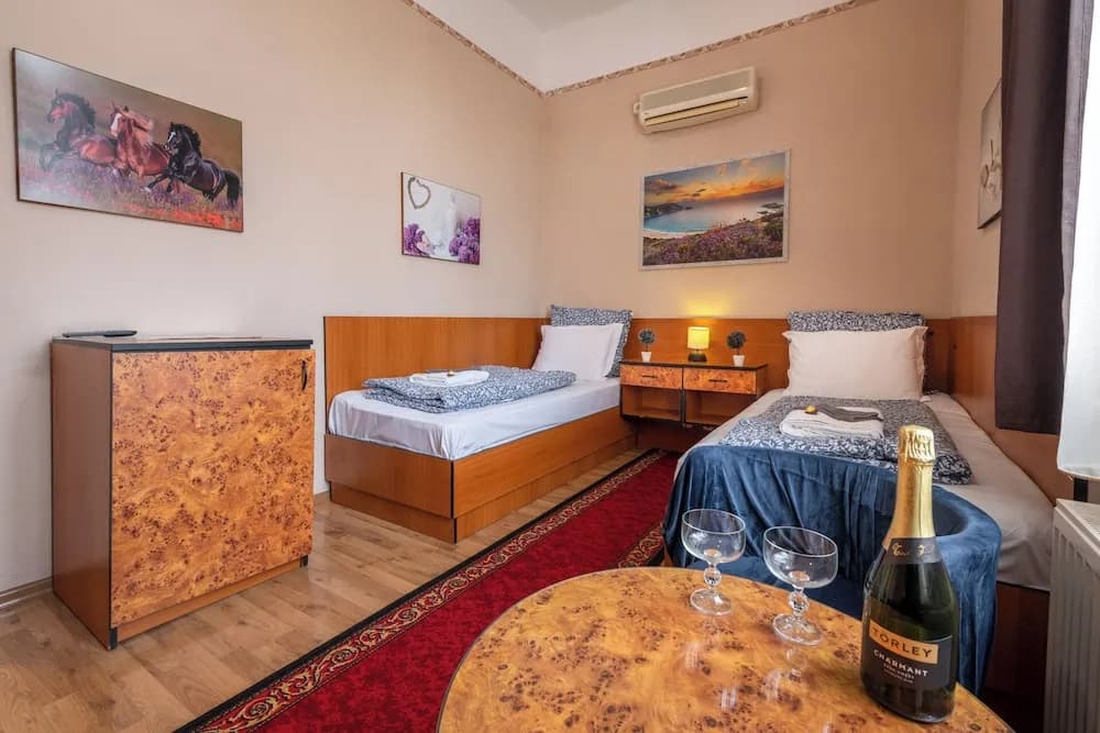 Kristal Hotel - photo 5