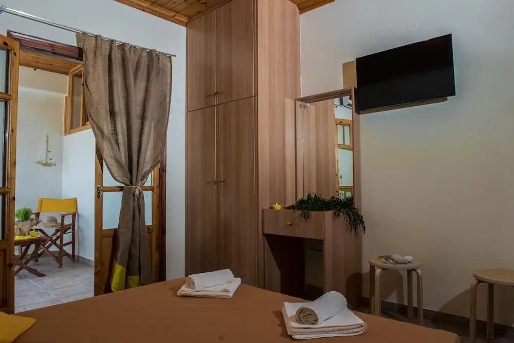 District Suites - photo 3