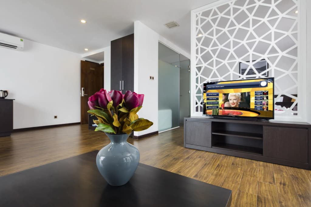 Meriton Hotel - photo 16