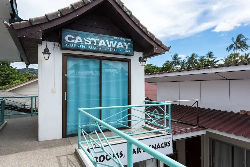 Castaway Guesthouse Hostel and Bar - main photo