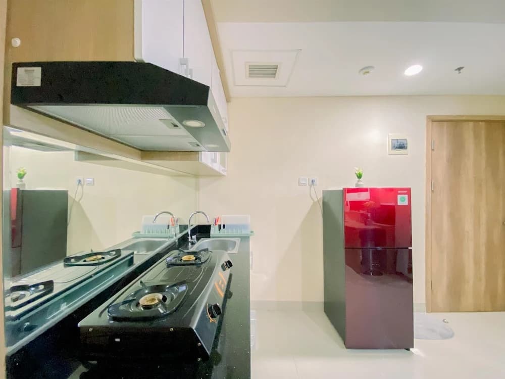 Good and Warm 1BR Apartment at Pejaten Park Residence - photo 13