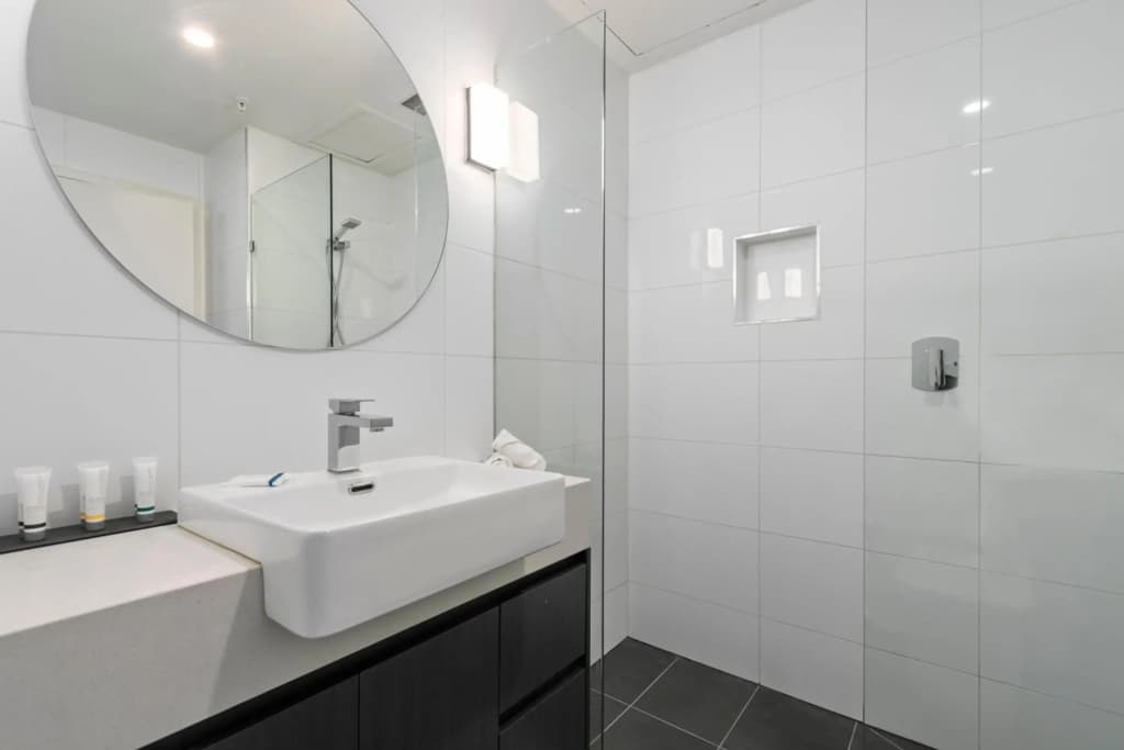 Comfort Apartments Melbourne Central - photo 9