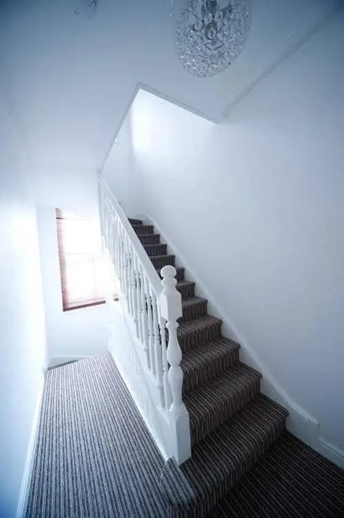 E2 Apartments - photo 10
