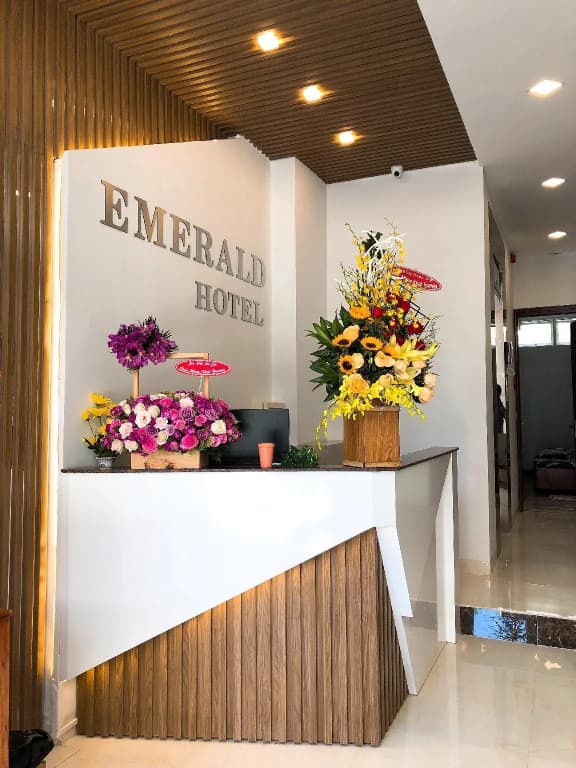 Emerald Hostel - photo 10