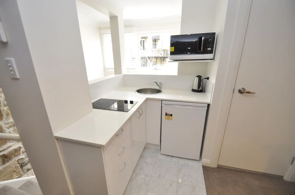 Pyrmont Modern Studios - photo 18