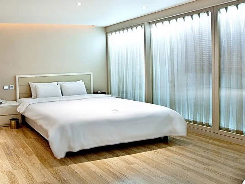 Hotel Theme - photo 3