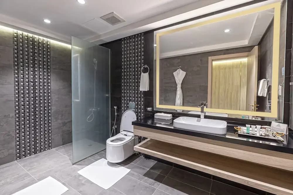 Green Park Hotel - photo 8