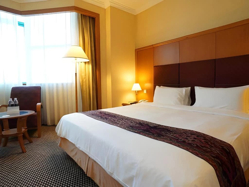Imperial Hotel - photo 6