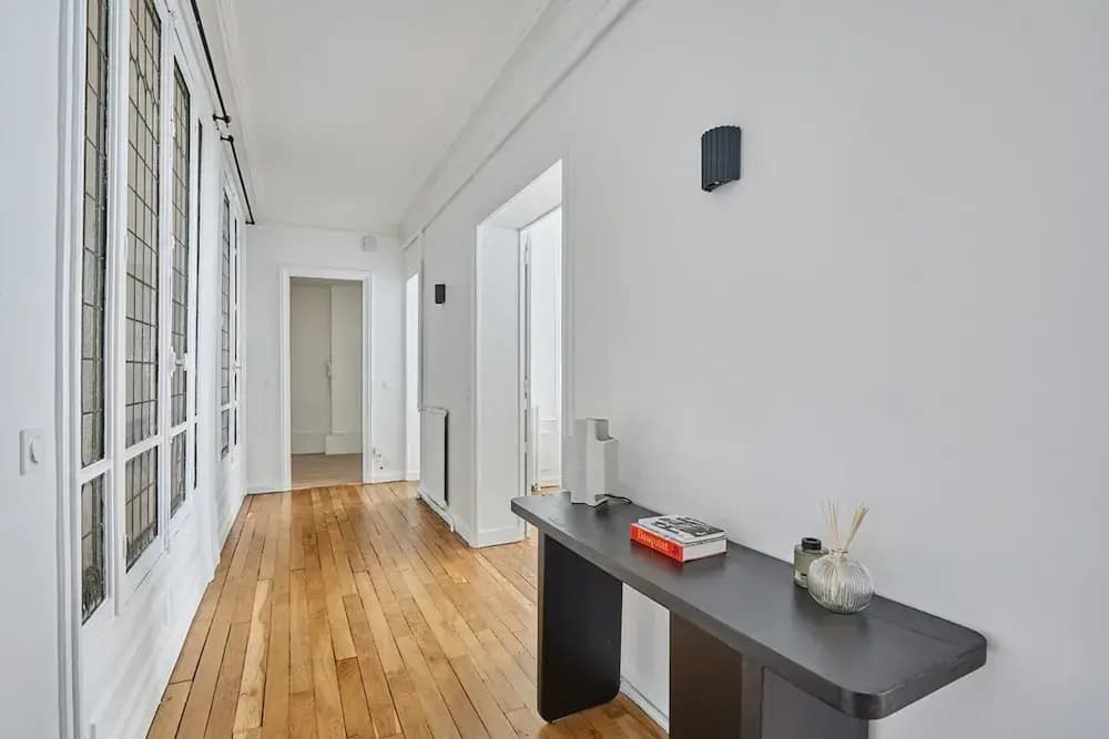 Superb Apartment in the Heart of Paris - photo 10