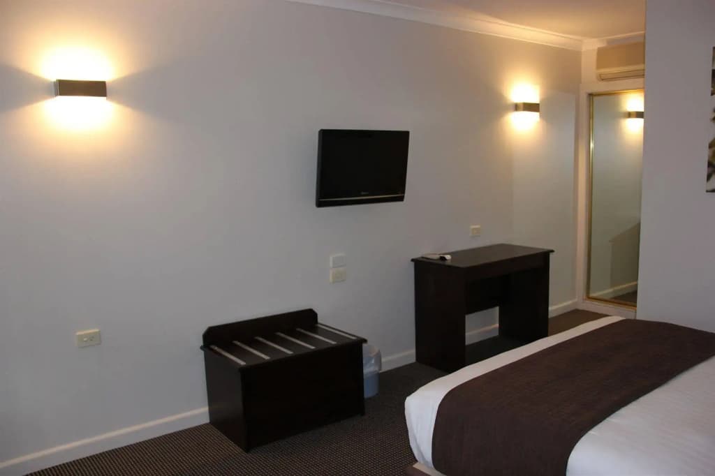 Sunshine Motor Inn - photo 3