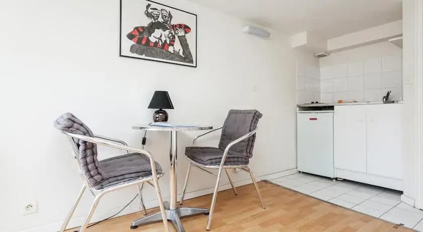 Appartement Mail 1 - photo 8