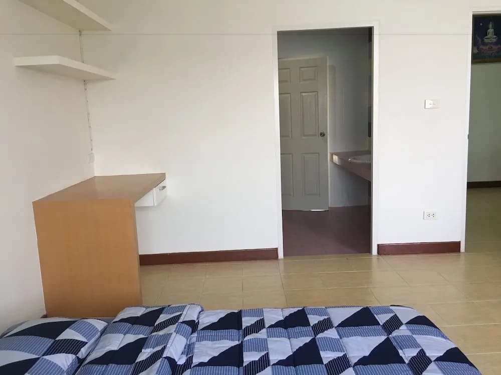 Family Guesthouse - photo 3