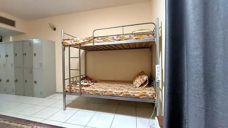 Royal Afh Hostel - photo 2