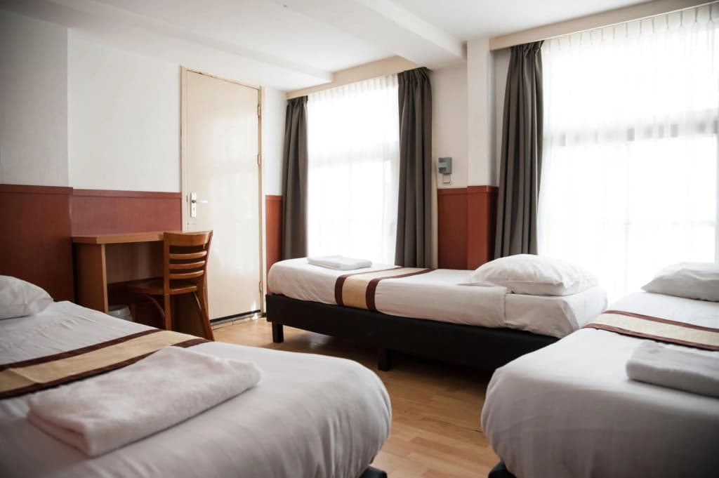 Hotel Continental Amsterdam - photo 4