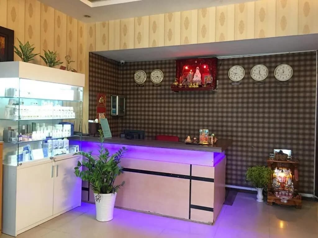 Long Son Hotel - photo 18