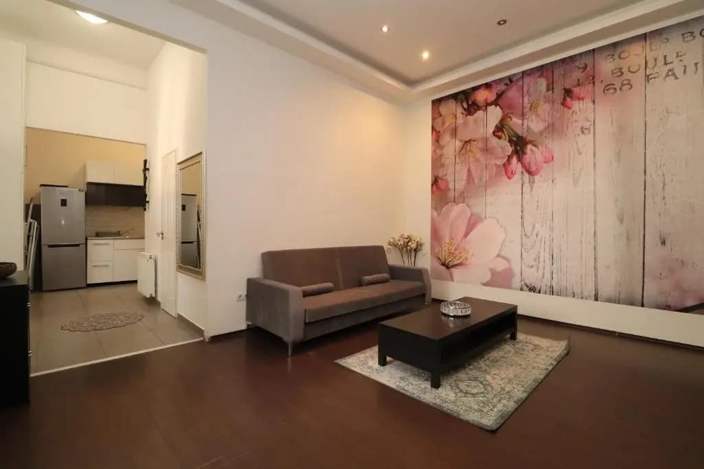 Broadway Downtown Deluxe - photo 2