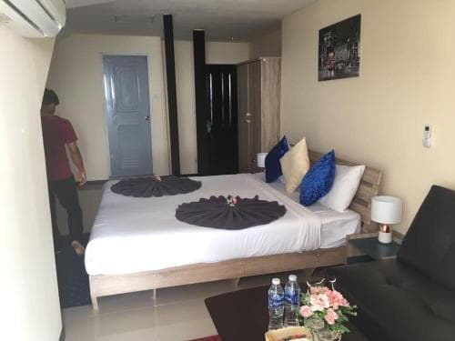 Blueskyhouse patong - photo 3