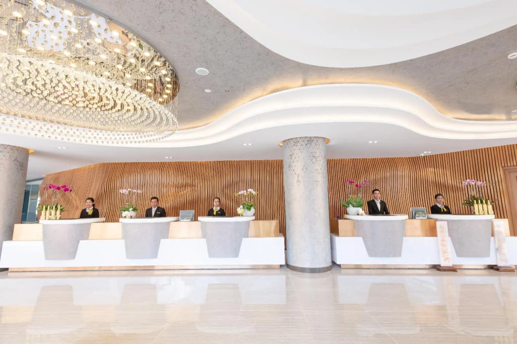 Nesta Hotel Da Nang - photo 2