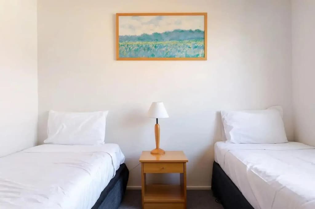 Lamplighter Motel - photo 5