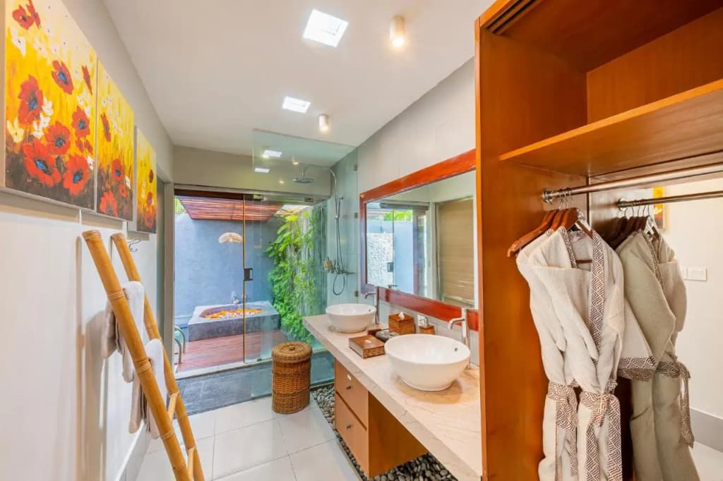 Seminyak Sanctuary Villa by Ini Vie Hospitality - photo 39
