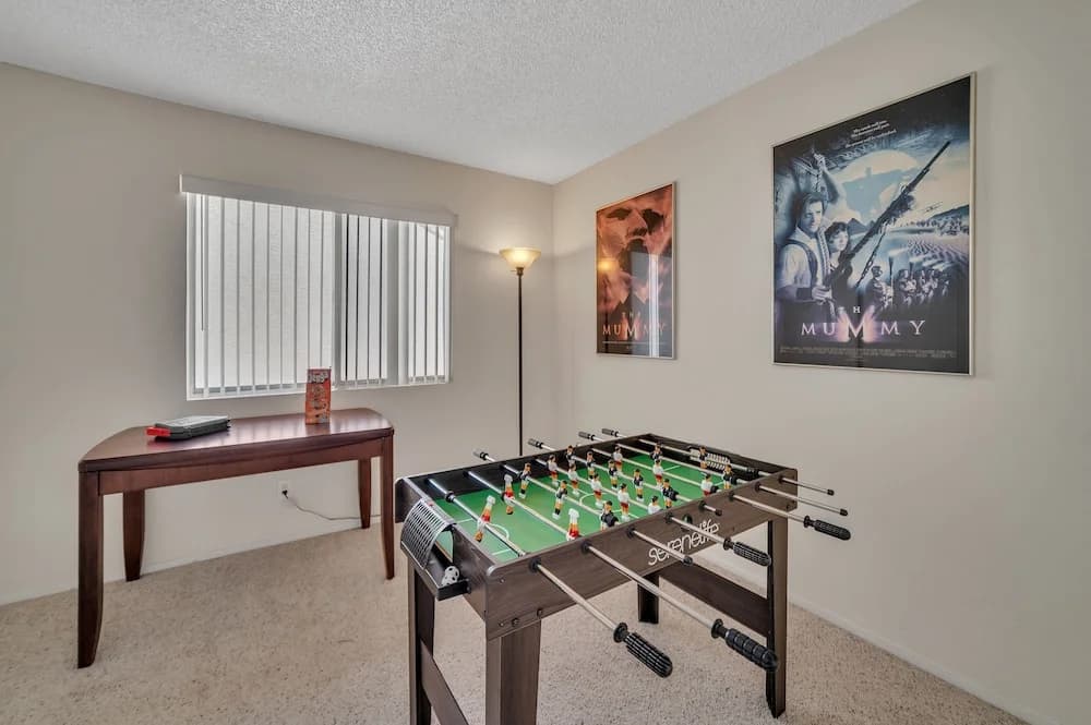 Las Vegas Oasis With Sparkling Pool 3 Bedroom Home by Redawning - photo 11
