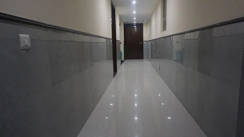 Hotel Continental Plaza - photo 9