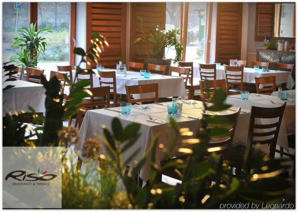 Hotel Castle Garden - photo 20