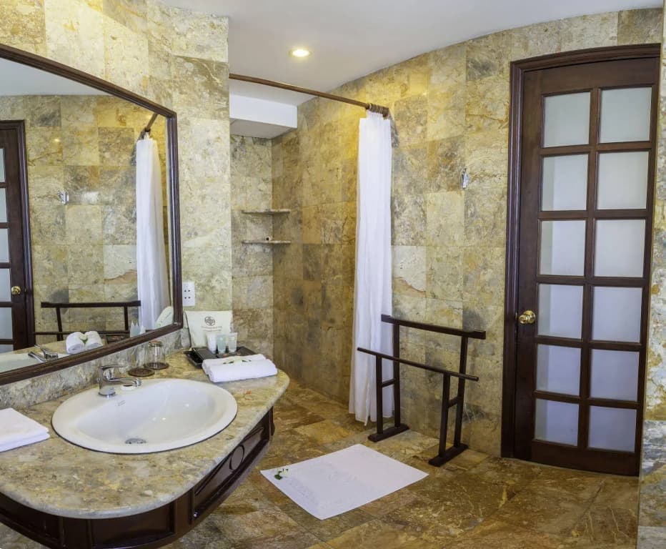 Hoi An Riverside Resort & Spa - photo 8