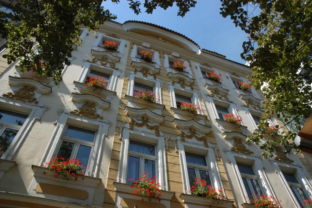 Adria Hotel Prague - photo 1