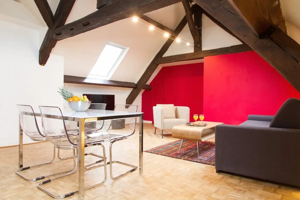 Rue Montorgeuil Area Private Apartment - photo 9