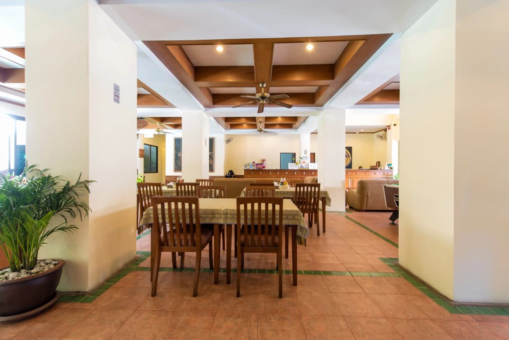 Hotel Inn Patong [Ex-Patong Beach Lodge] - photo 13