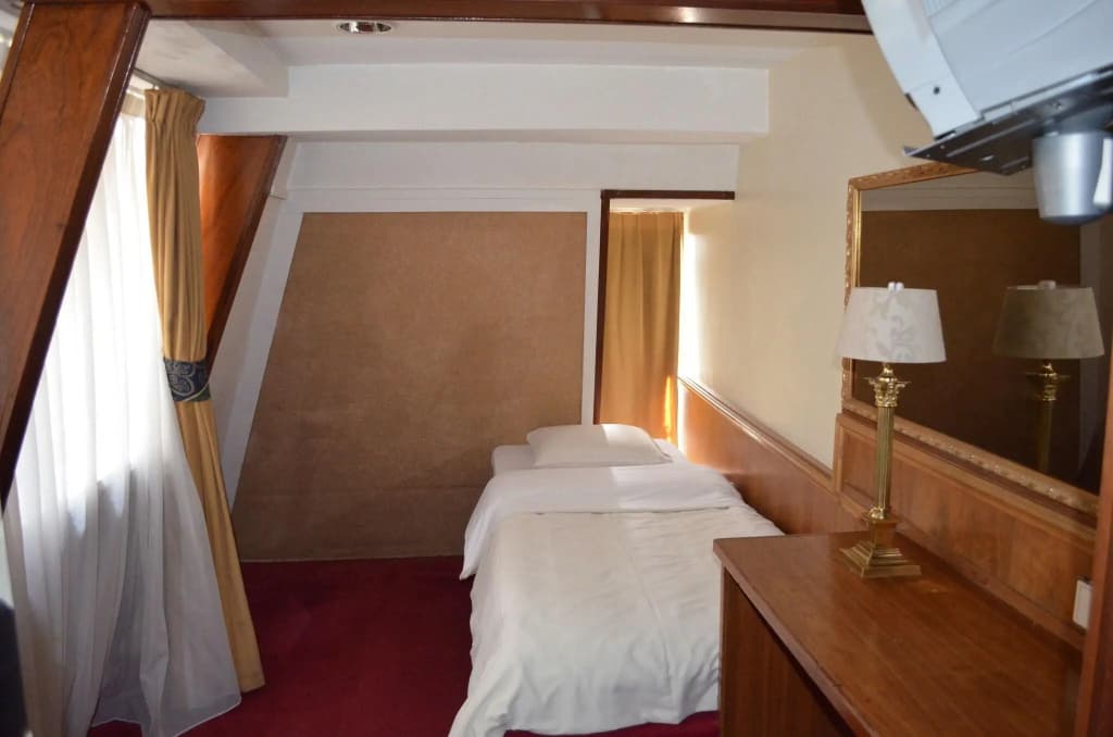 Rembrandtplein Hotel - photo 19
