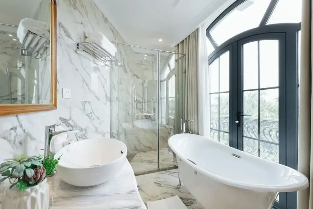 Victoria Suites Westlake Hanoi - photo 9