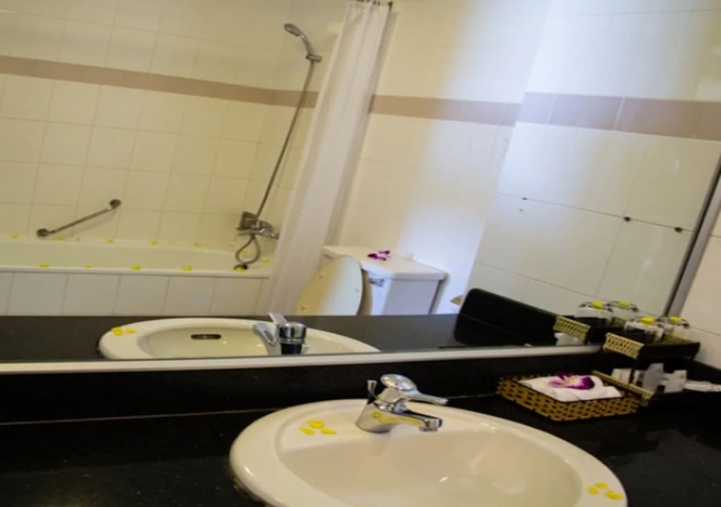 Cherie Hotel Danang - photo 11