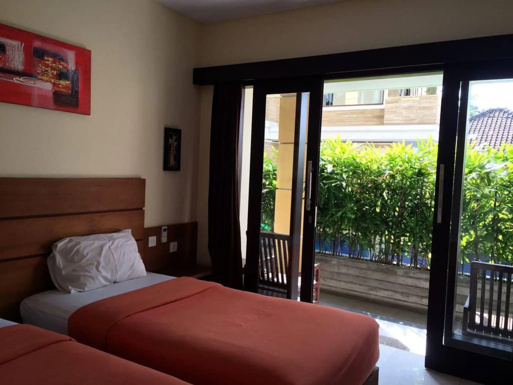Kondra Premiere Guest House Kuta - photo 8