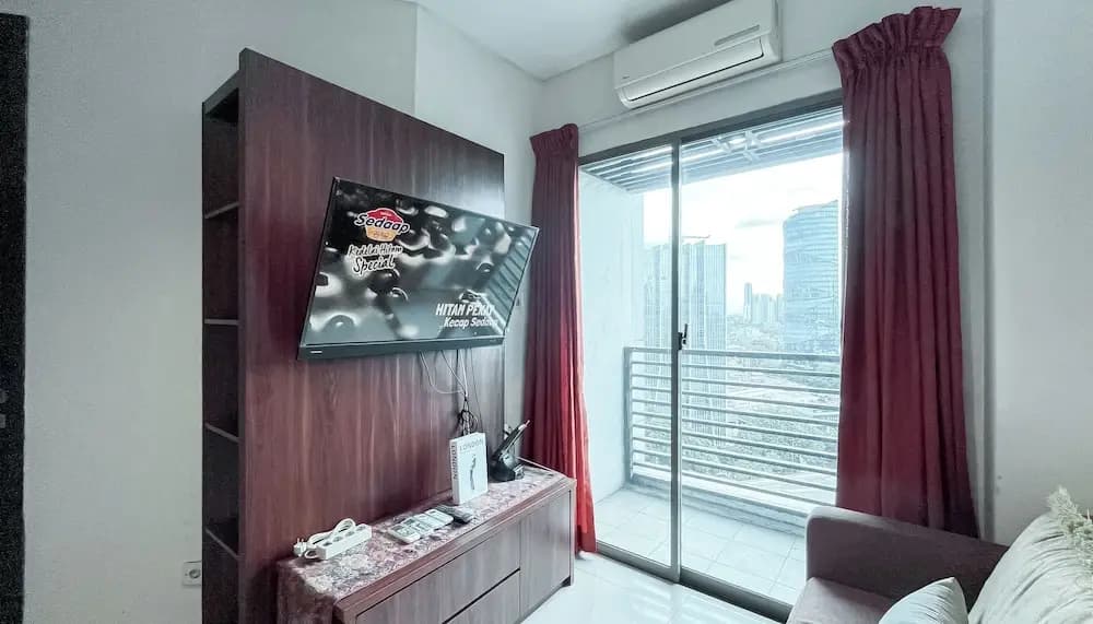 Spacious 2BR Apartment at GP Plaza - photo 18