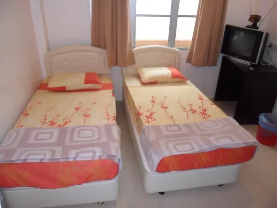 Greenleaf Angsana Homestay - photo 10