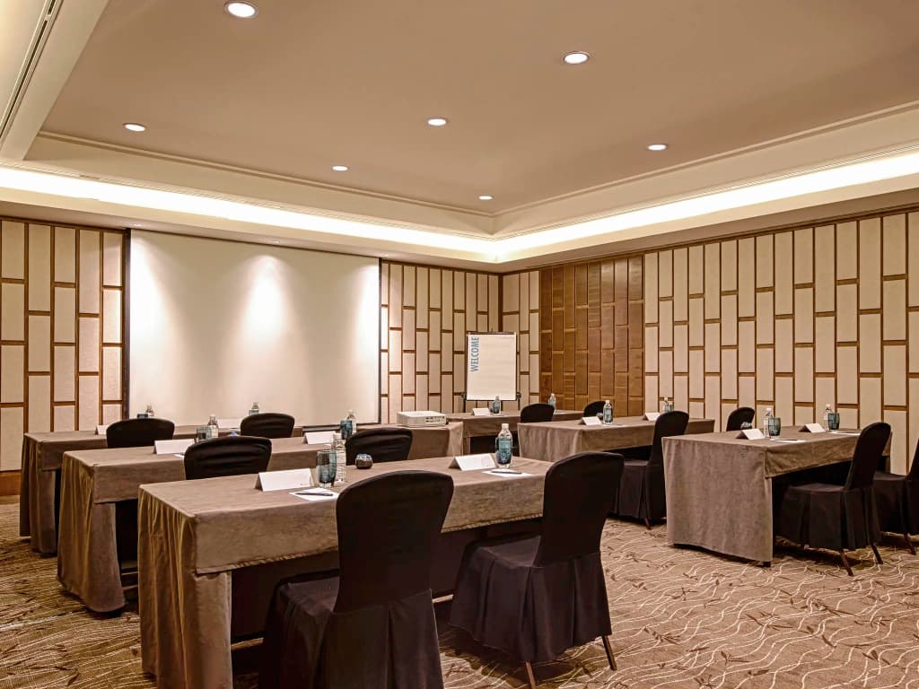Pullman Danang Beach Resort - photo 23
