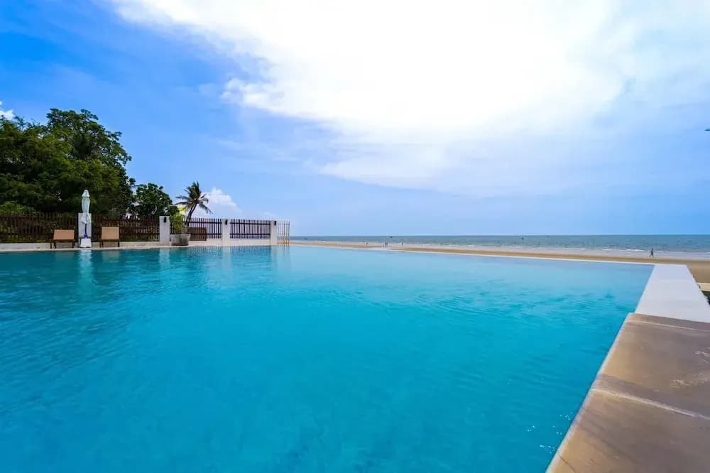 2 Bedroom in Prime Location BSRS - photo 13