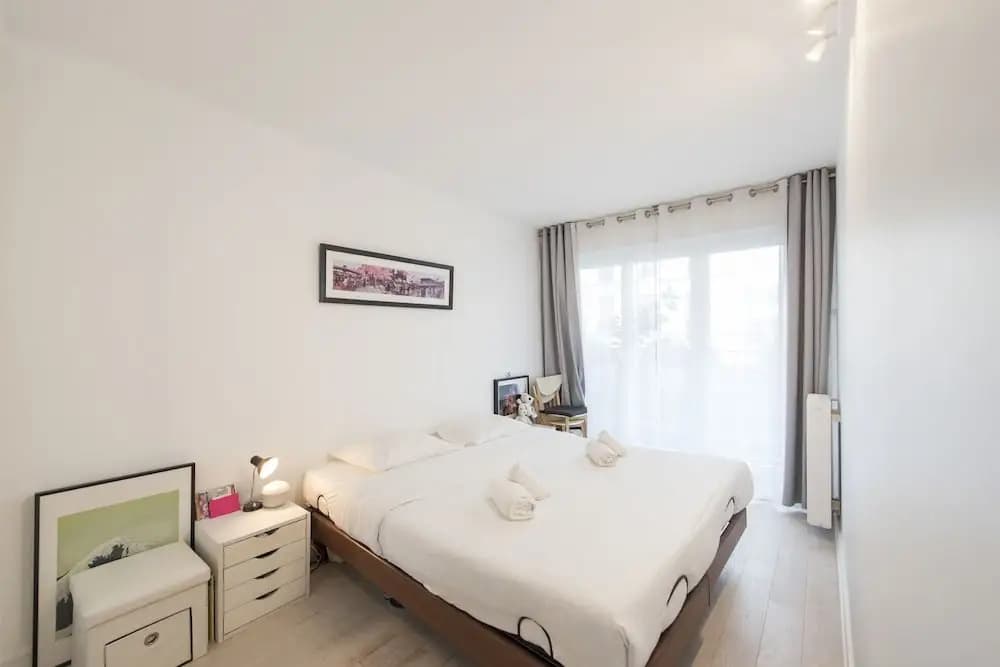 Contemporary near Bastille - photo 6